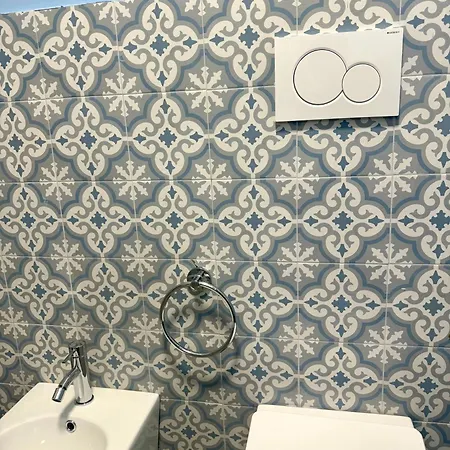 Apartament Blu Bay - Vista Mare A 50m Dal Mare